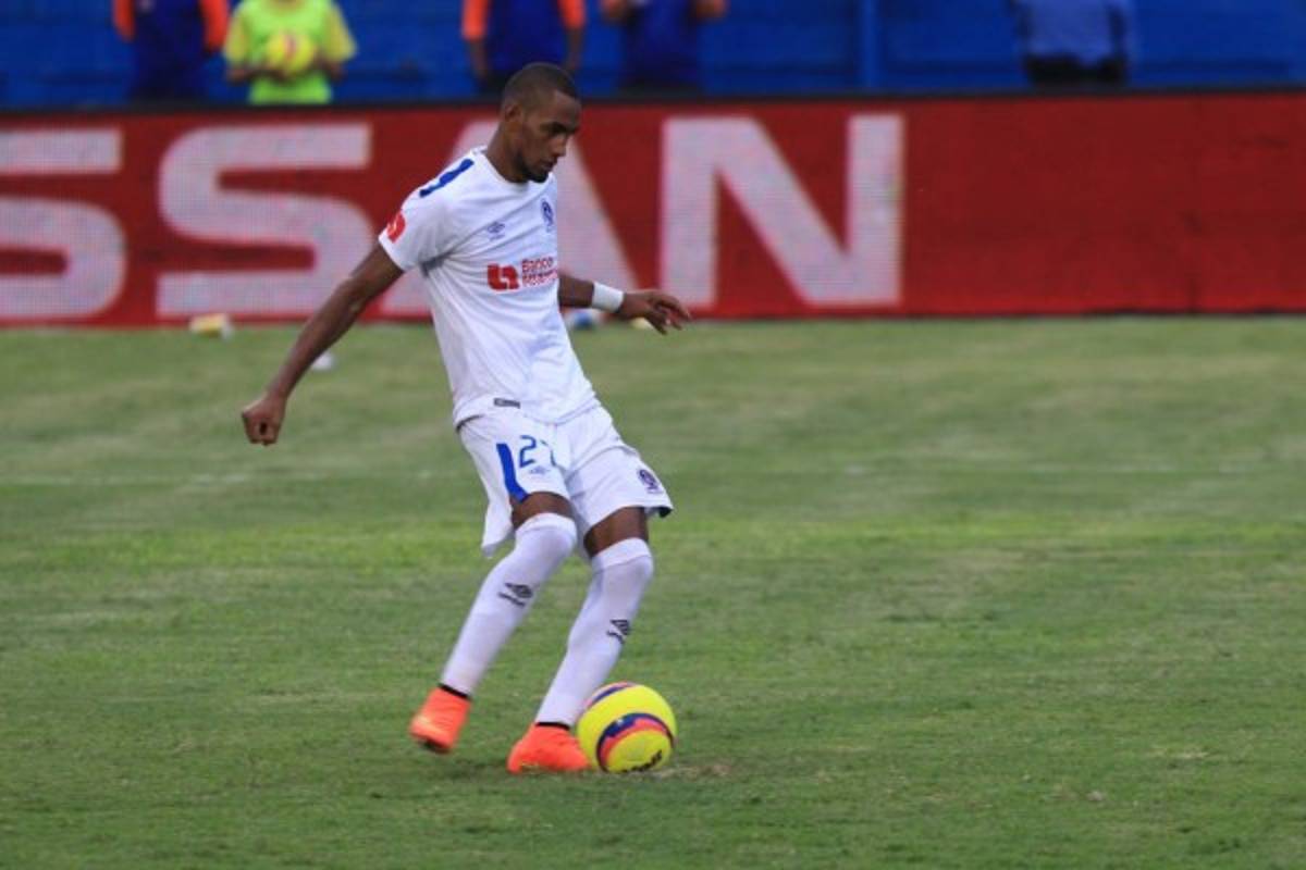 Brutal: Así se perfila el nuevo Olimpia de Pedro Troglio con sus fichajes y bajas confirmadas