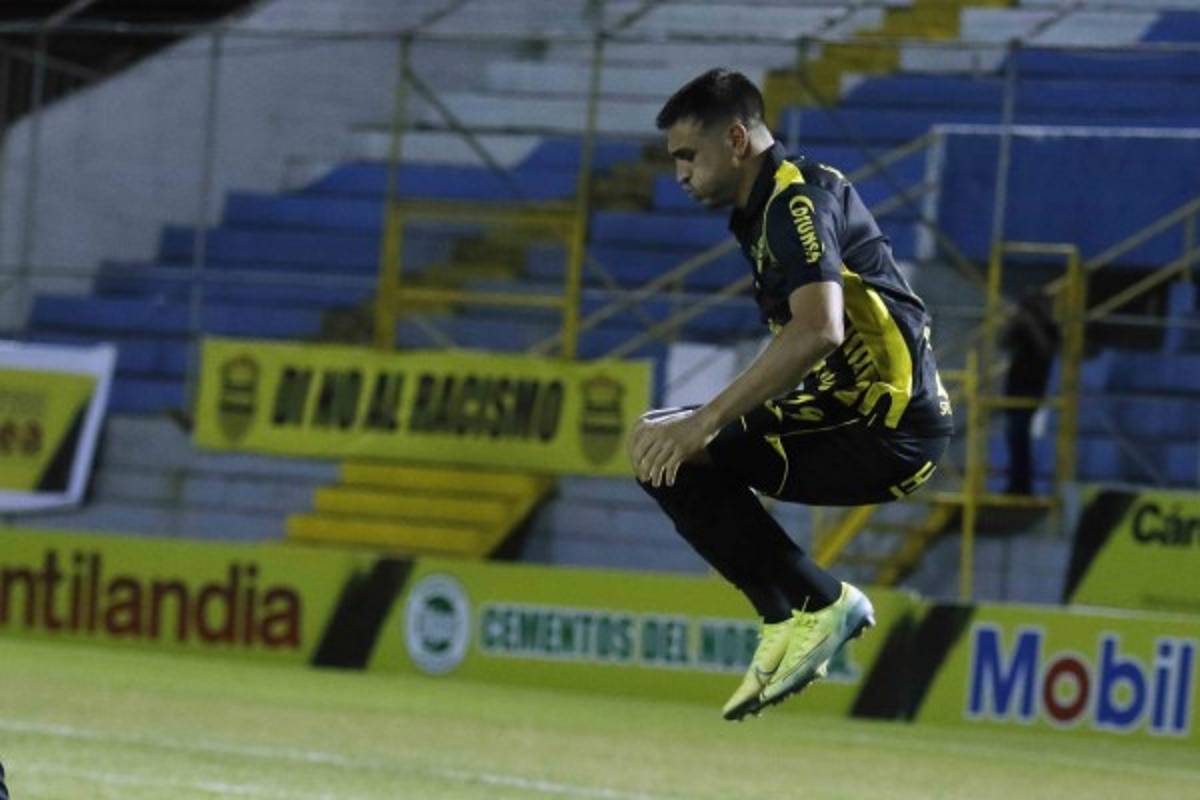 Con Ramiro Rocca solo en punta: El 11 confirmado de Real España para pegar primero al Olimpia