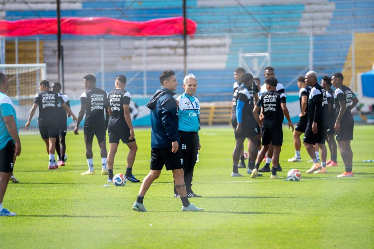 Revolucionado 11 titular de Honduras: Así atacará Reinaldo Rueda a Costa Rica en la lucha por el boleto al Mundial