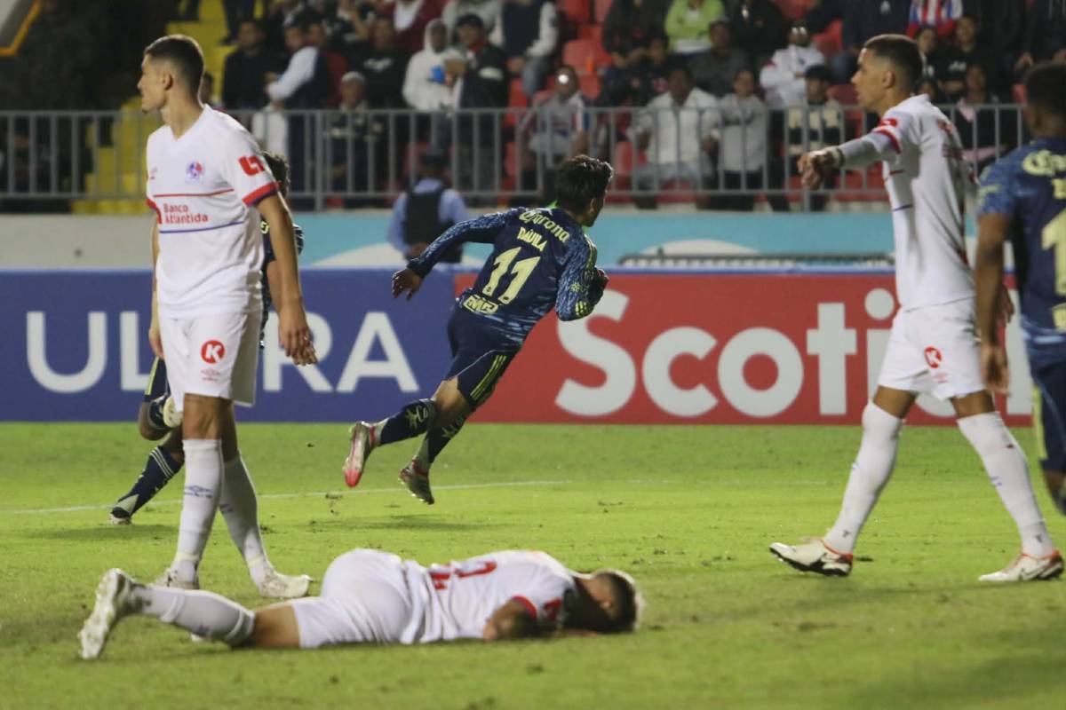 Olimpia sufre duro golpe en su propia casa: América silenció el Nacional, Jorge Álvarez frota la lámpara y mucha belleza