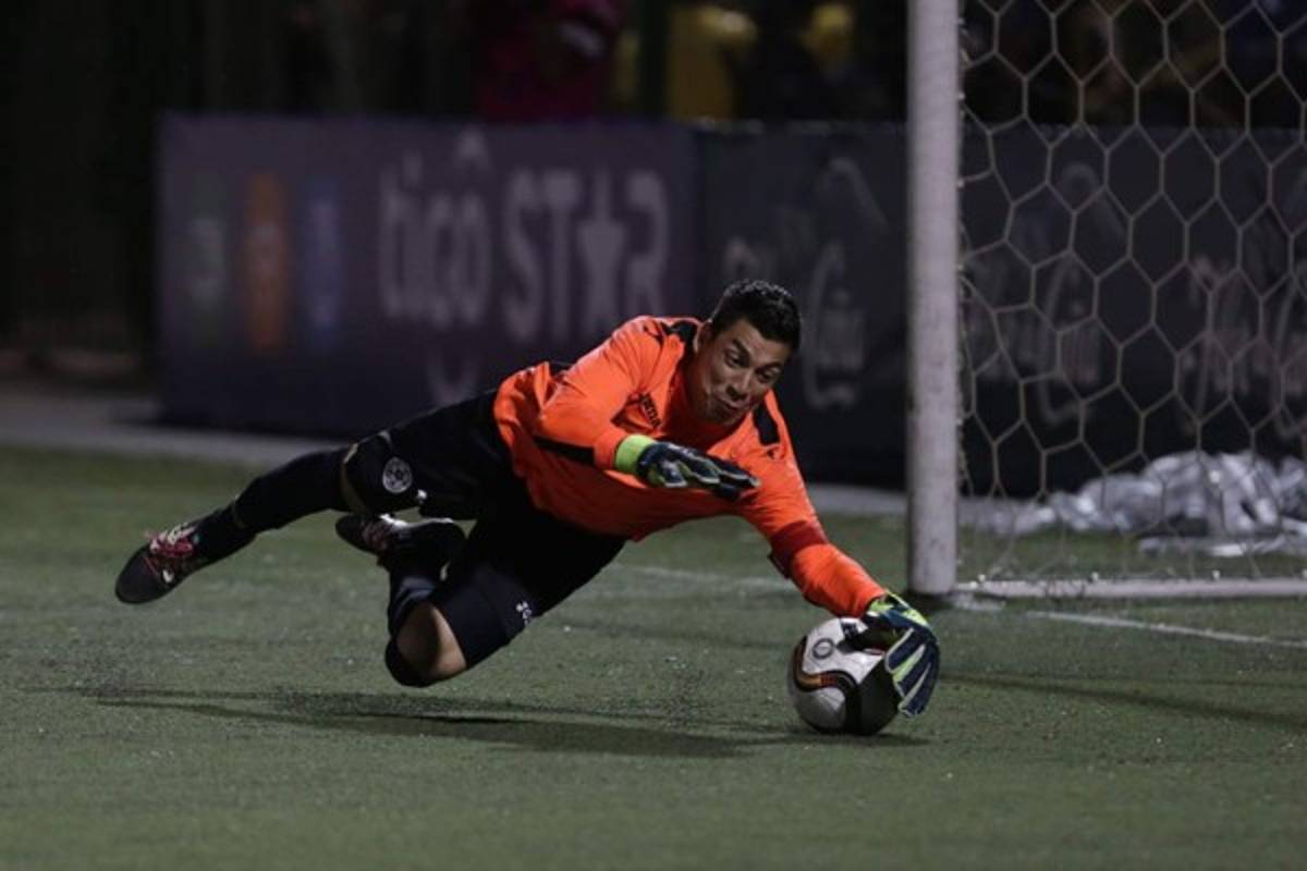 RUMORES Y FICHAJES: ¡El fútbol de Centroamérica se enciende con su mercado de piernas!