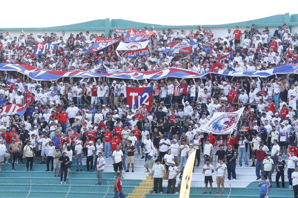 La red de la polémica, sangre en la final Marathón vs Olimpia, estilo Bielsa y el besito que conmovió