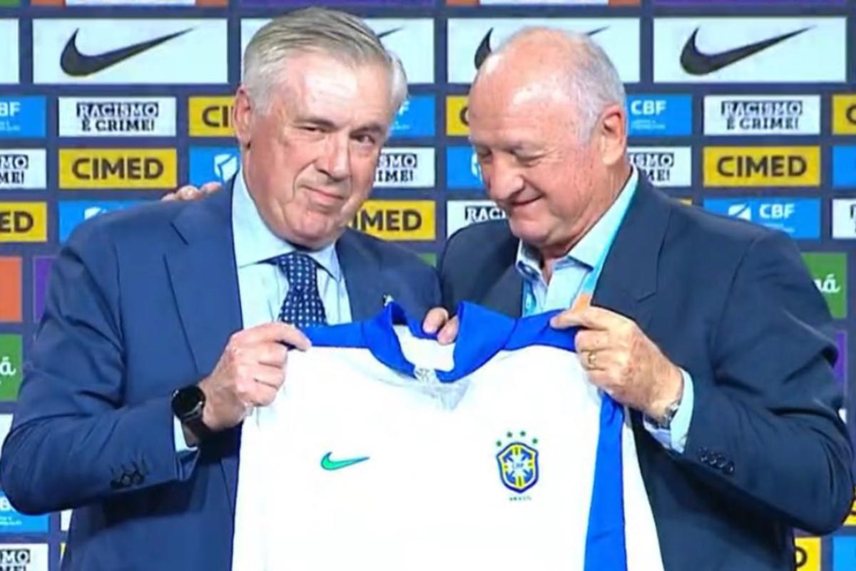 Ancelotti con Luiz Felipe Scolari, el último DT campeón del mundo con Brasil.