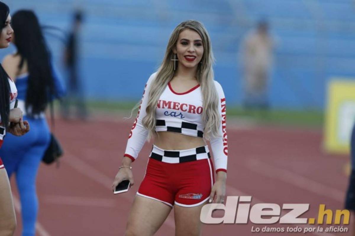 Las bellezas que llegaron al estadio Olímpico para el clásico Real España-Marathón