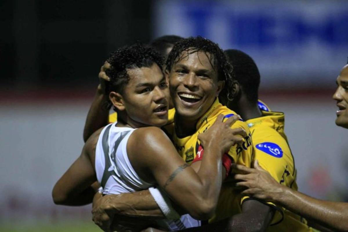 Las fotos más polémicas de los últimos clásicos Real España-Olimpia