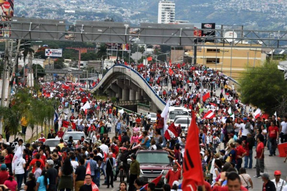 Cazerolazos y marchas pacíficas de la Alianza en diferentes ciudades de Honduras