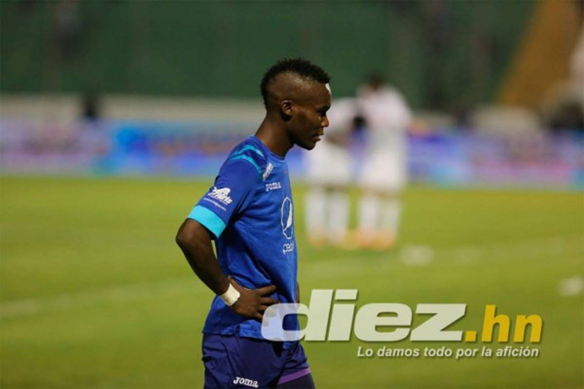 'Choco' Lozano billó más que Rubilio Castillo en el primer duelo de la final