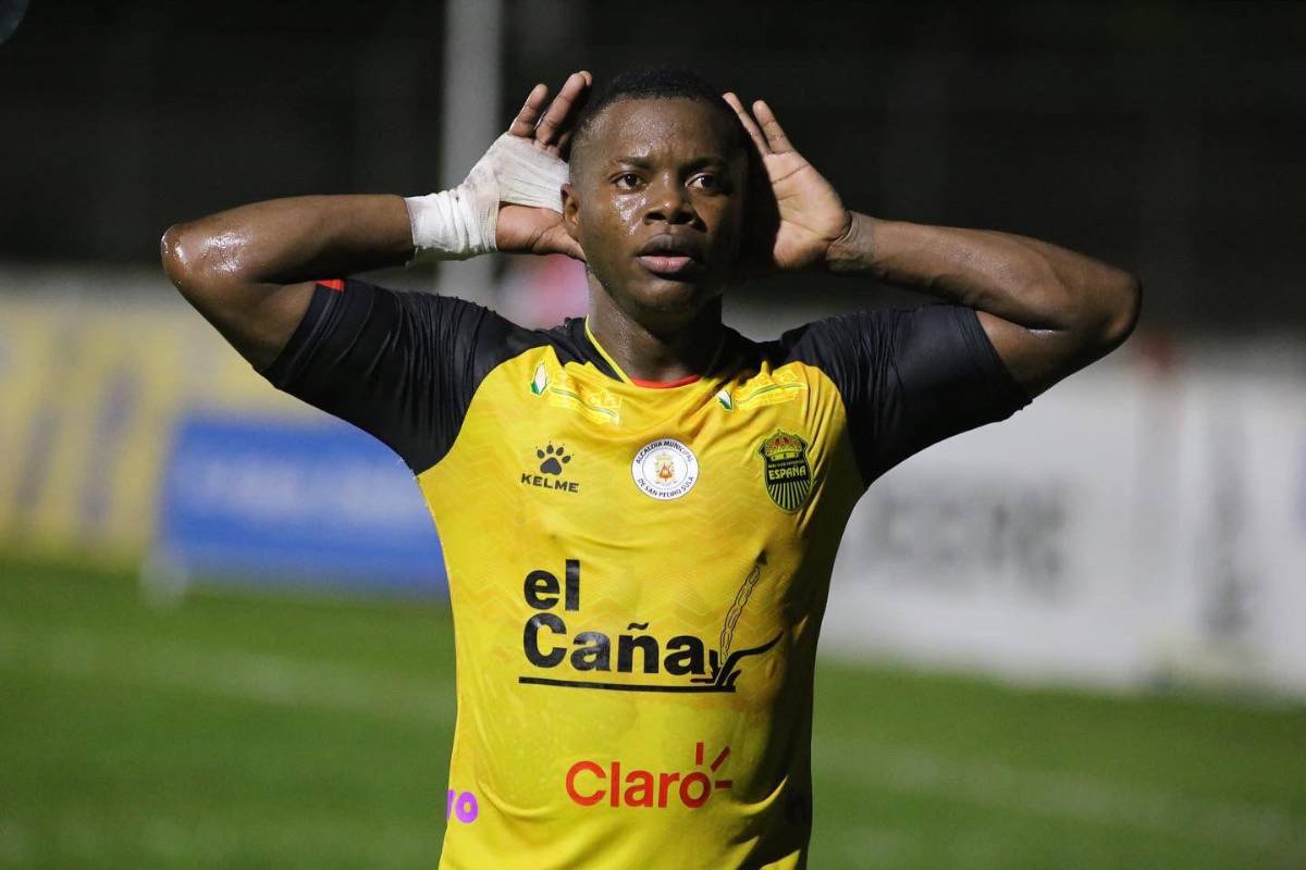 La triste imagen de la Tota Medina en su debut con Motagua, la preocupación de Keosseián y en Real España todo es felicidad