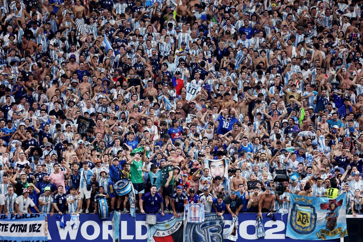 La  Polémica manta de Argentina en la cara de los ingleses y el castigo de FIFA