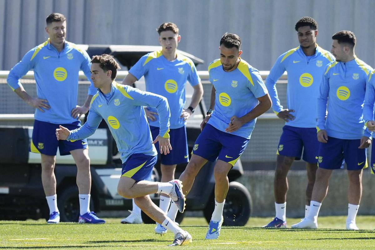 Las cuatro ventas que prepara el Barcelona en verano y el fichaje estrella que pidió Hansi Flick