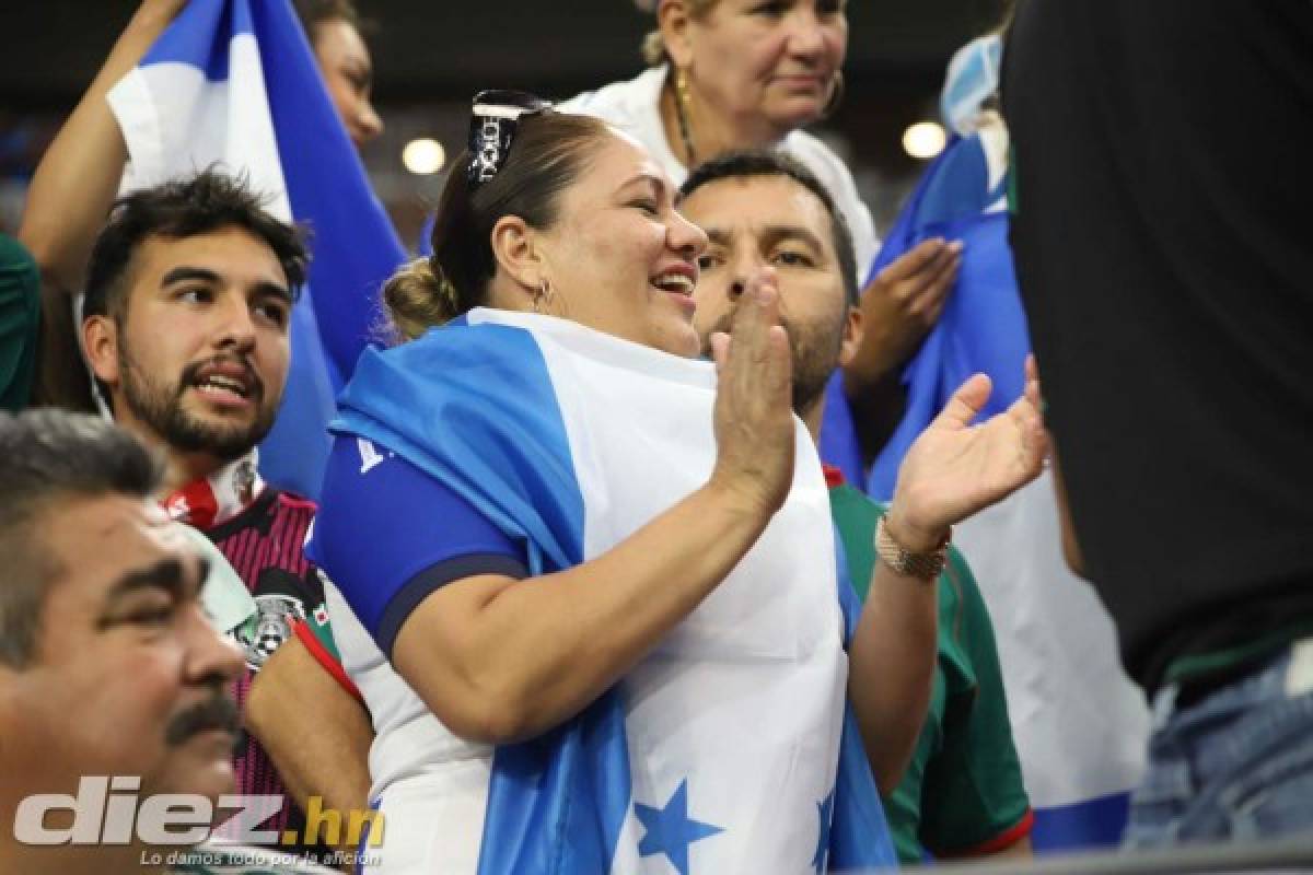 La hondureña que lloró con el himno: El espectacular ambiente en el State Farm Stadium de Arizona