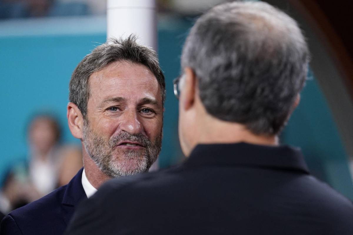 Bielsa y su reacción al ver a Christiansen, los campeones del mundo que vieron el Uruguay-Panamá y Suárez se percató