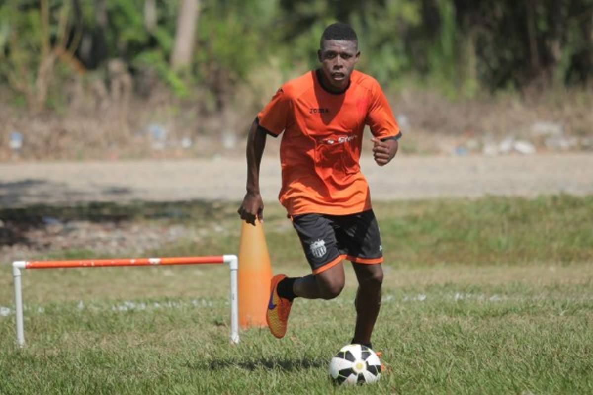 MERCADO: Real España fichará foráneos; tres catrachos más irían al extranjero