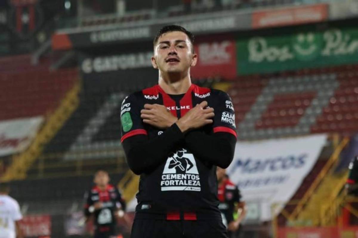 Liga de Concacaf publica el 11 ideal del torneo y sorprende con joven futbolista hondureño del Olimpia