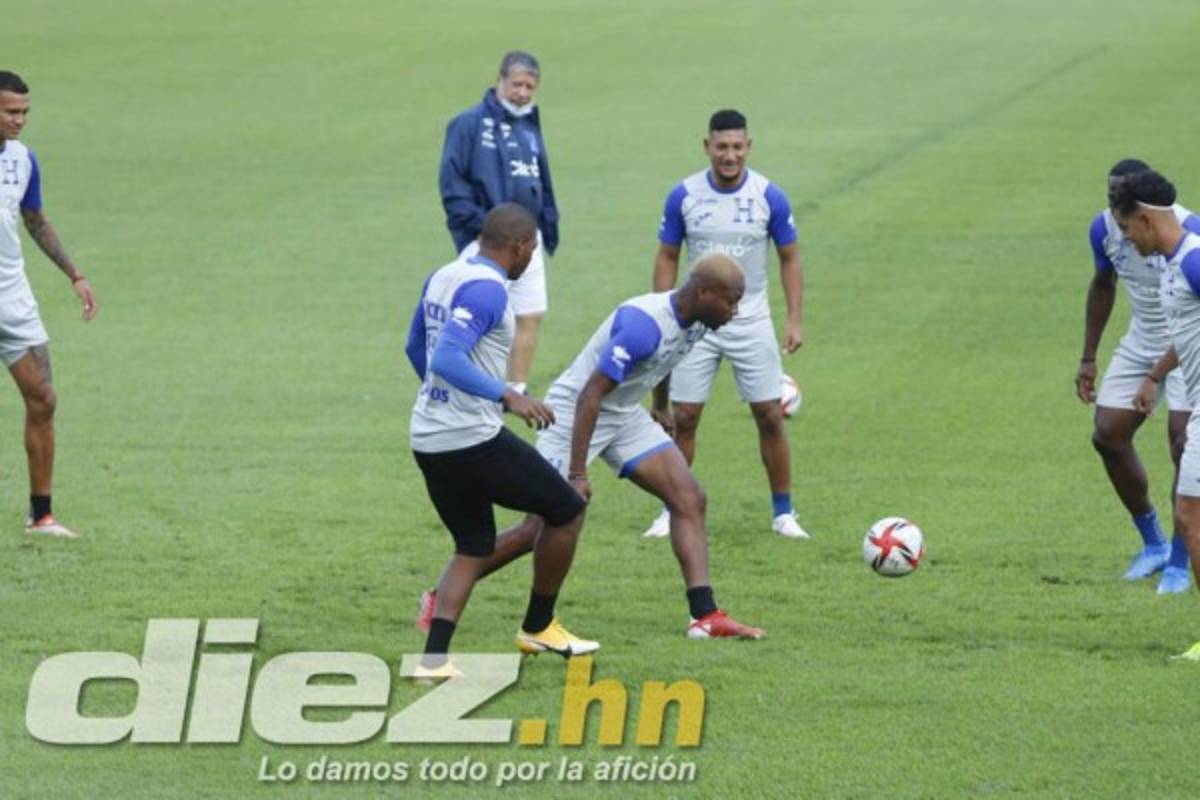 Así fue el primer entrenamiento de Honduras al mando del 'Bolillo' Gómez: Charla y lo que trabajaron