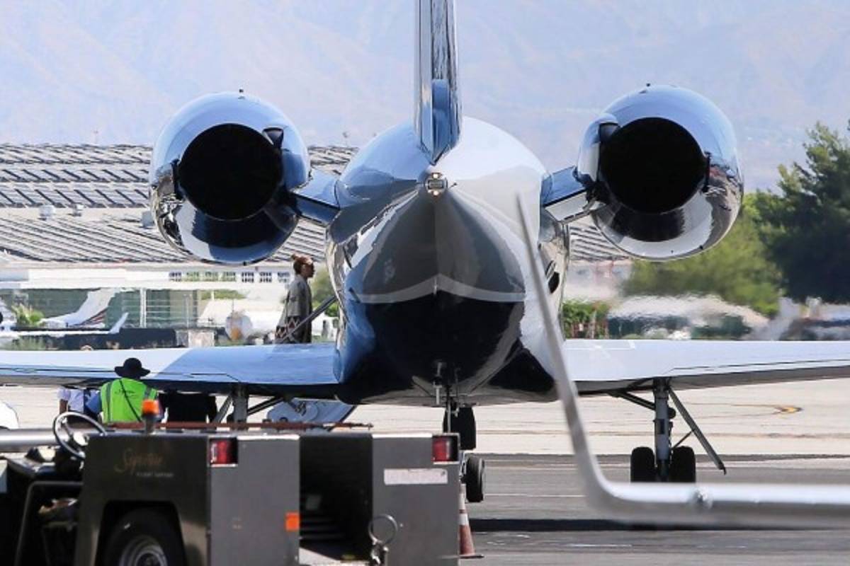 Así son los aviones privados de los famosos: Desde Neymar hasta Jennifer López y A-Rod