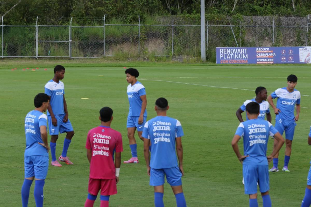 ¡Luis Suazo entrenó separado! Honduras sigue preparación rumbo al Mundial Sub-17 de Qatar 2025: rivales y fechas de los juegos