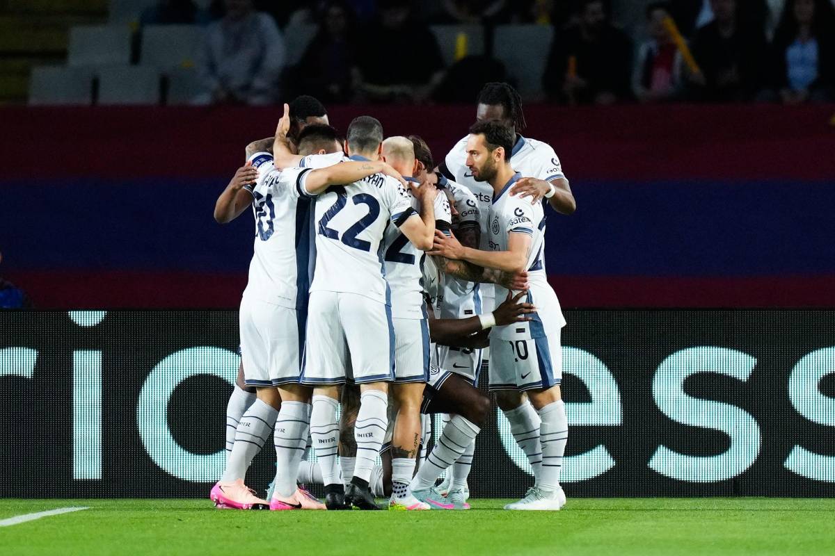 El VAR salvó al Barcelona por un milímetro, Messi 'opaca' a Yamal en redes, Flick tiene nueva pesadilla e Inter recibe tremendo golpe