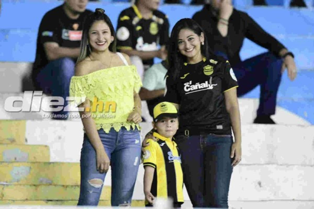 ¡Solo bellezas! Las lindas chicas que adornaron los juegos en El Progreso y San Pedro Sula