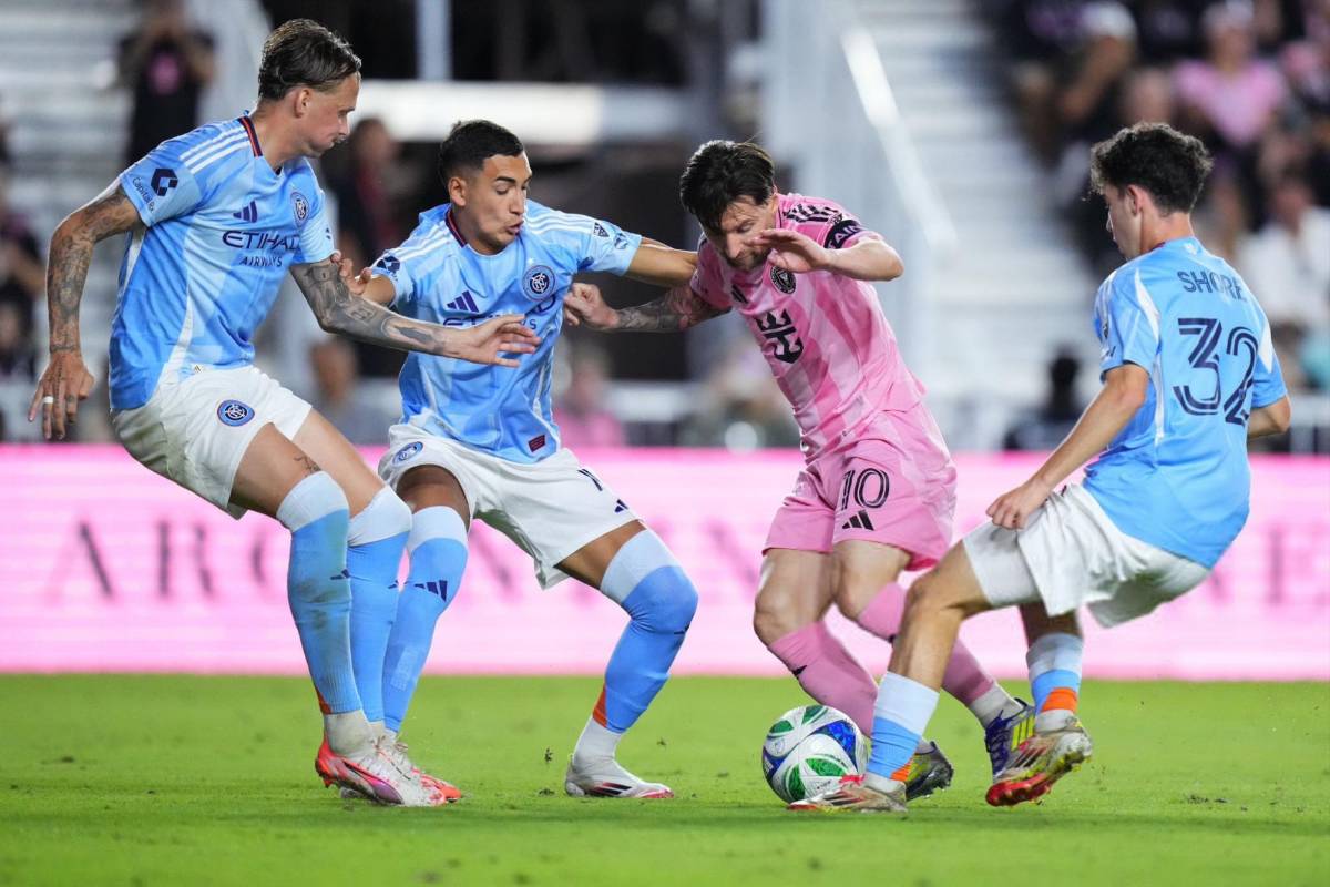 Messi fue la figura y explotó contra el árbitro: Inter Miami empata ‘in extremis’ ante New York City en la MLS 2025