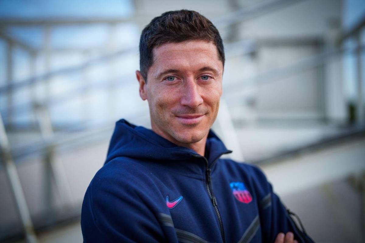 “Quiero ayudar al Barça a volver a lo más alto”, afirma Robert Lewandowski tras integrarse al equipo en Miami