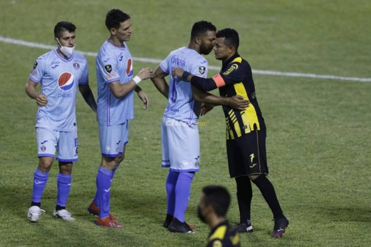 Júbilo y llanto en el estadio Olímpico: Darixon Vuelto se descontroló y rompió en llanto en Real España