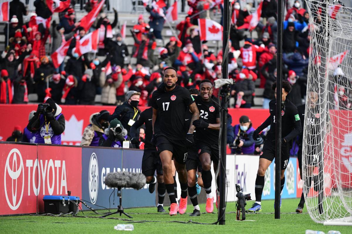 Canadá doblega a Estados Unidos y se convierte en súper líder del octagonal de Concacaf