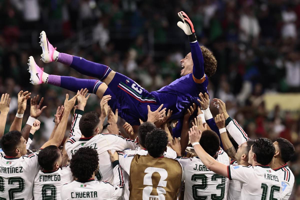 El último baile de Ochoa con México, la fiesta y ácida reacción de Faitelson