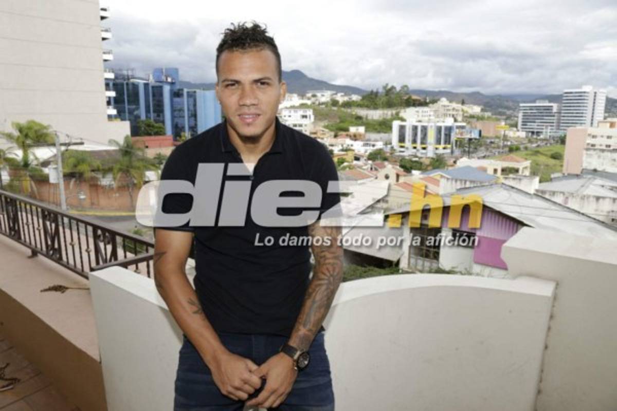 La vida de Arnold Peralta en imágenes