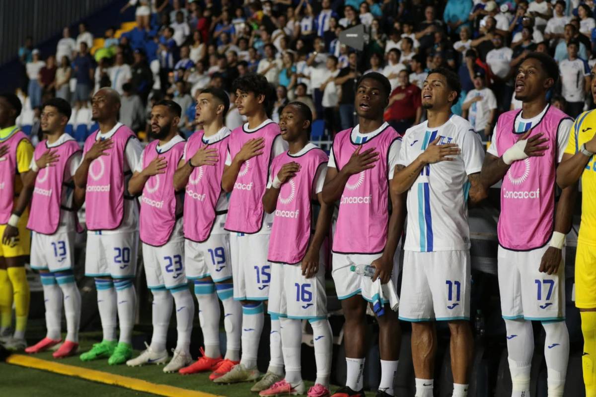 Lágrimas de Dereck, tristeza de Keyrol y leyenda vio a Honduras caer ante Surinam