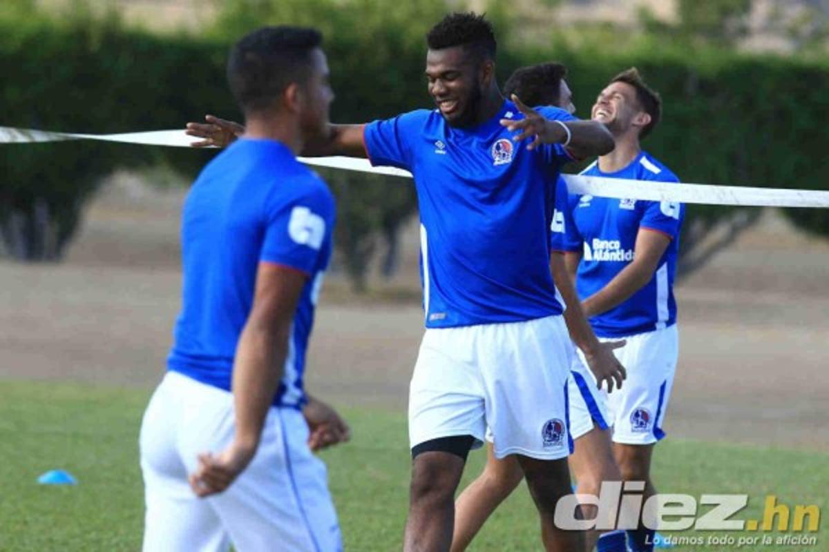 FOTOS: Dos novedades en entreno del Olimpia y Carlo Costly pone alegría en el Marathón