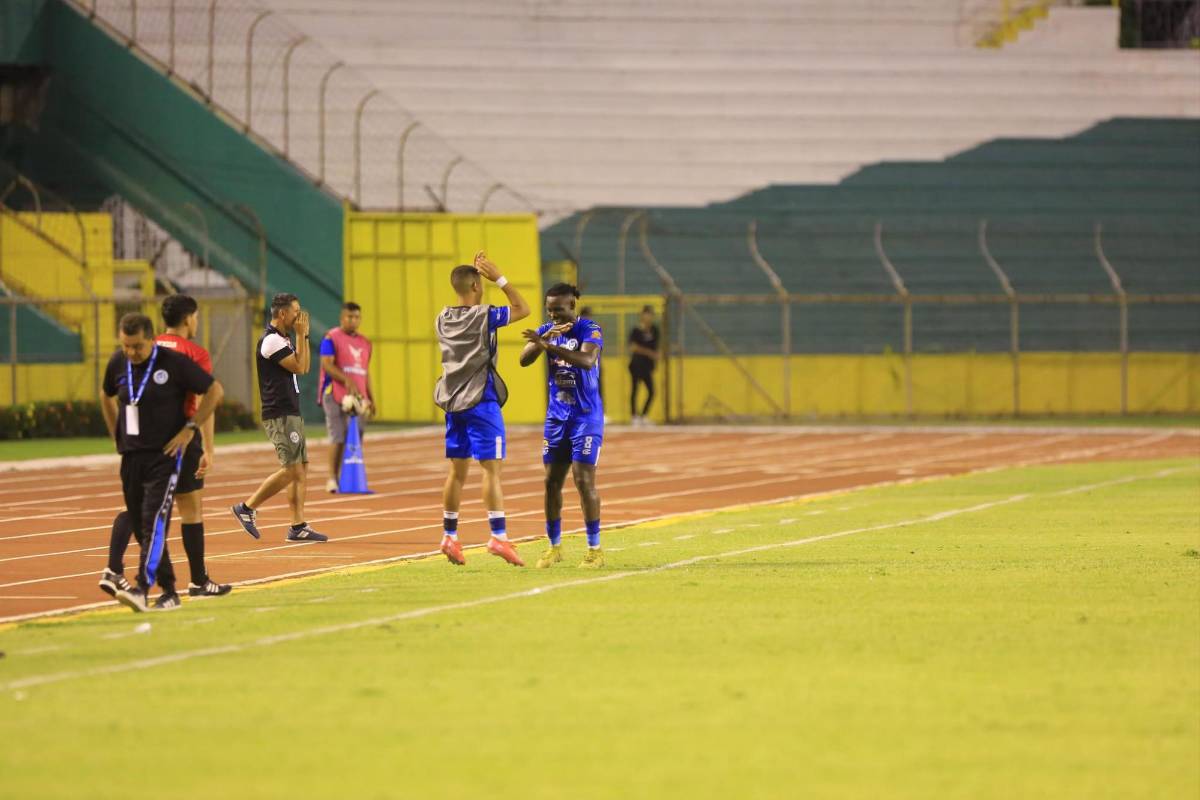 El jugador que se vistió de Iron Man, el gol de Alexy Vega que paralizó el Olímpico y goleada de locos del Marathón ante Victoria