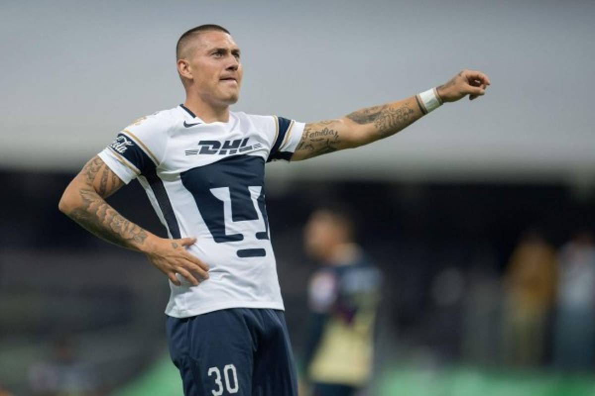 Eduardo Vargas se puede sumar a las bajas más importantes de la Liga MX