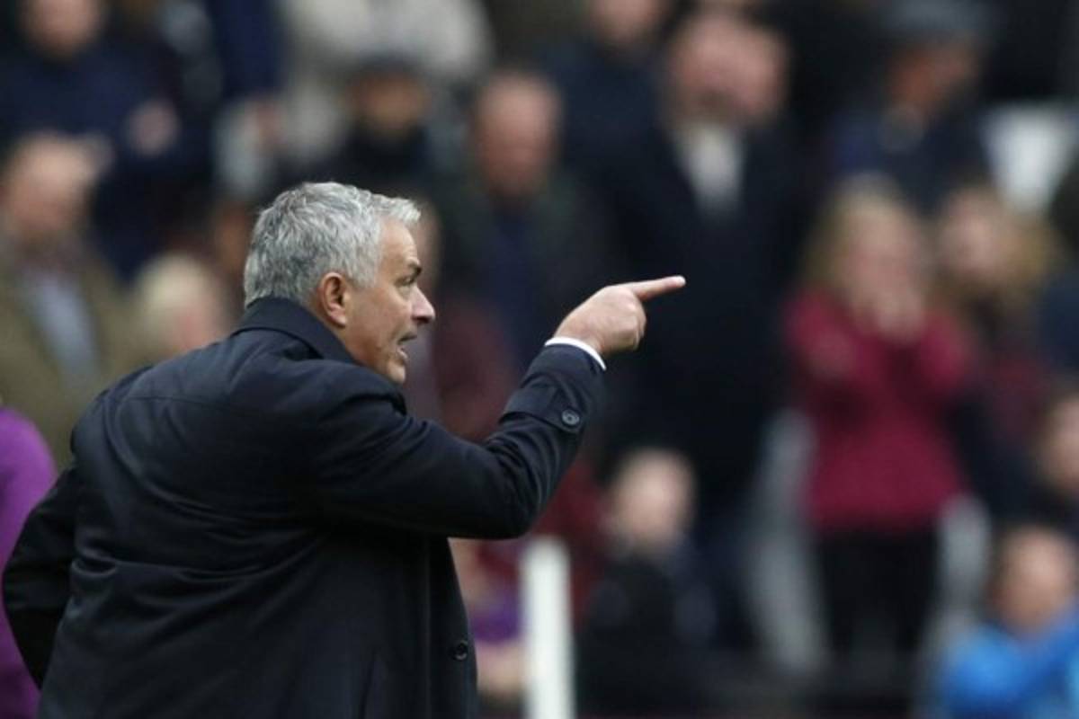 Debut de Mourinho con el Tottenham fue de mucha euforia en casa del West Ham