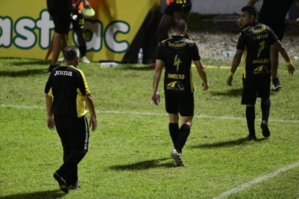 No se vio en TV: frustración aurinegra, festejos verdolagas, cabezas rotas y fuertes reclamos arbitrales