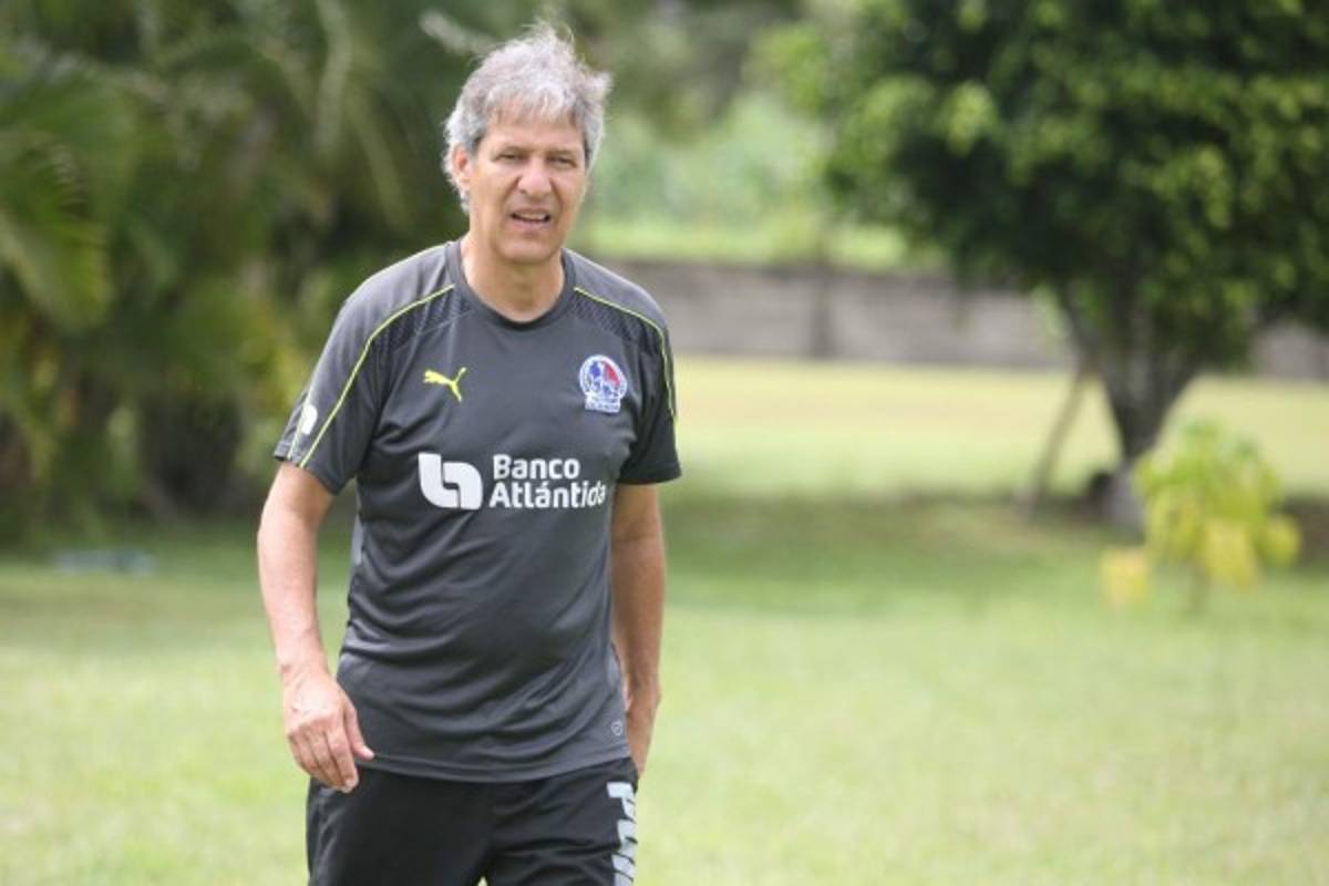 RUMORES/FICHAJES: Olimpia por un panameño y Diego Reyes a Real Sociedad