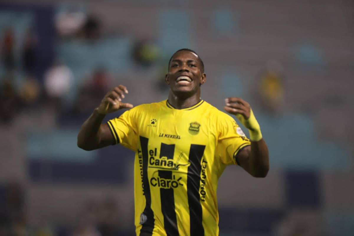 Jeaustin Campos tiene un plan: alineación de Real España para derribar al Herediano en su debut en Copa Centroamericana