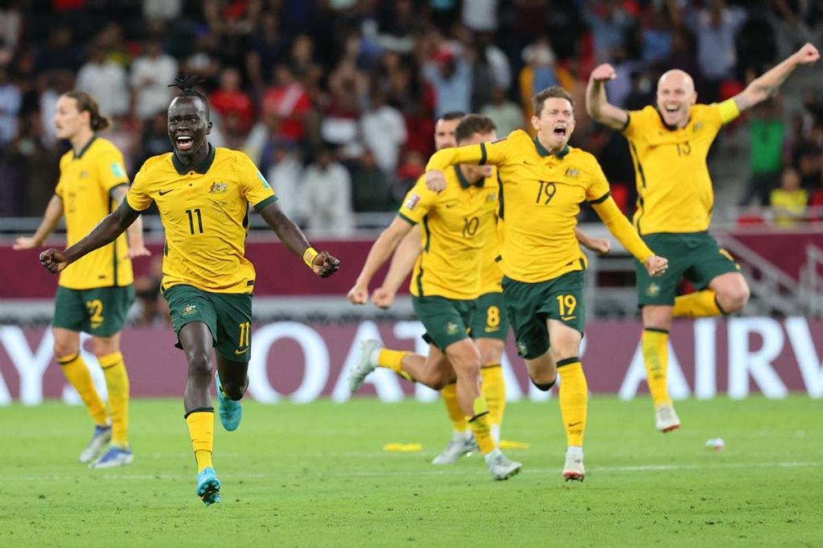 Australia dio el gran golpe y se quedó con el boleto para el Mundial de Qatar 2022.