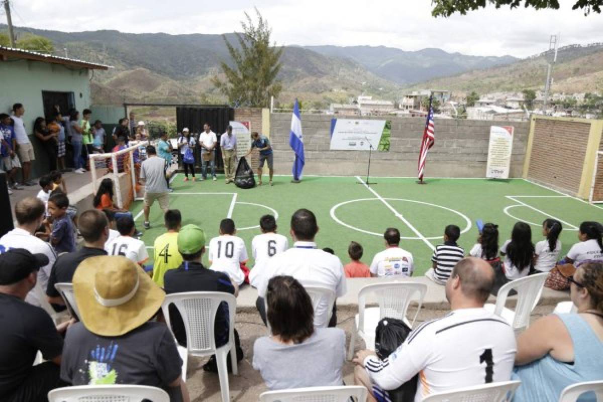 Las mejores imágenes de la obra benéfica del Seattle Sounders en Honduras