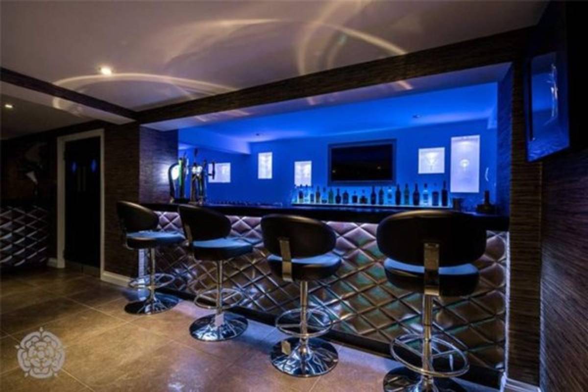 Las cuatro millonarias mansiones que le ofreció el Manchester United a Cristiano Ronaldo