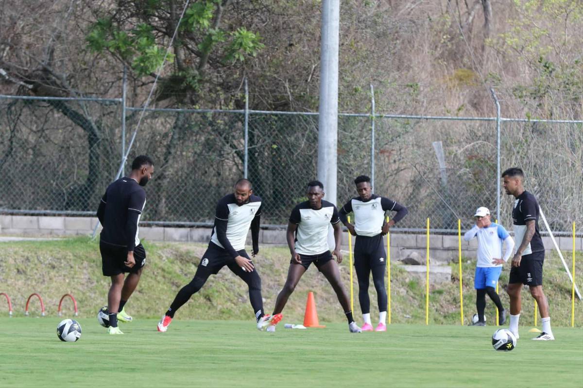 ¡Sorpresa! Olimpia incorpora a su nuevo fichaje para la próxima temporada y es seleccionado hondureño