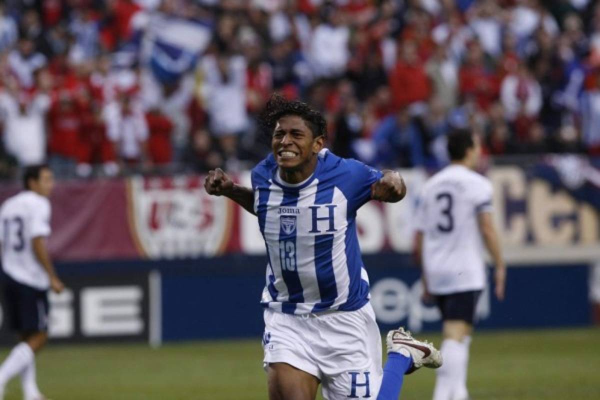 TOP: 15 fotos inolvidables fotos de los duelos Honduras-Estados Unidos