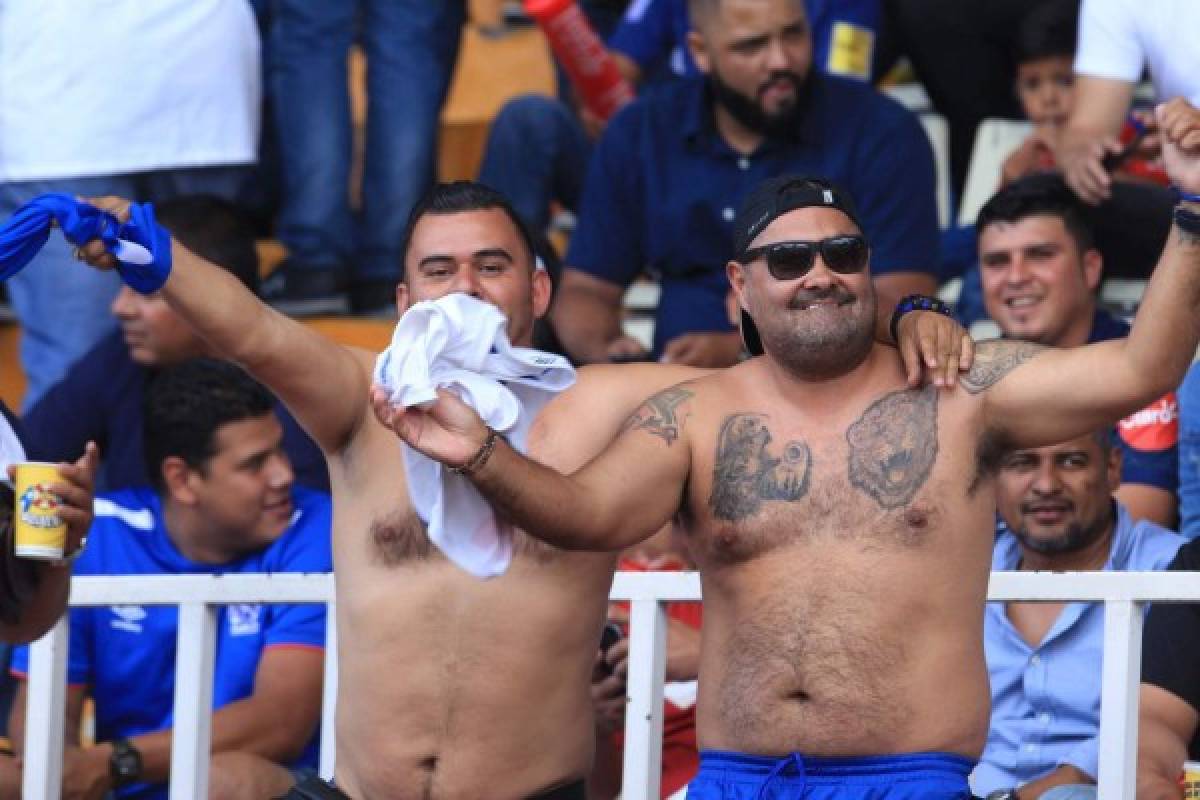 El llenazo en la final de ida entre Olimpia y Motagua en el Nacional