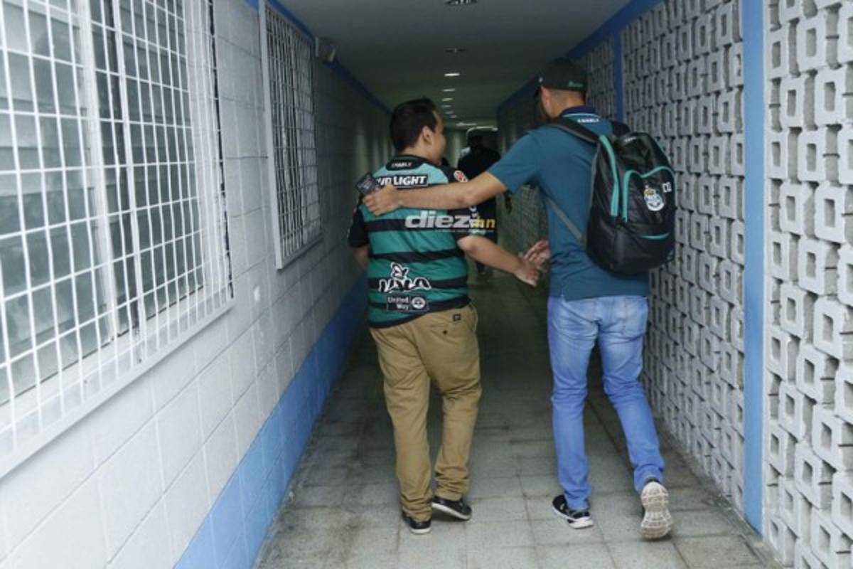 Sonrisas, concentración y un hondureño en entreno del Santos Laguna en el Olímpico