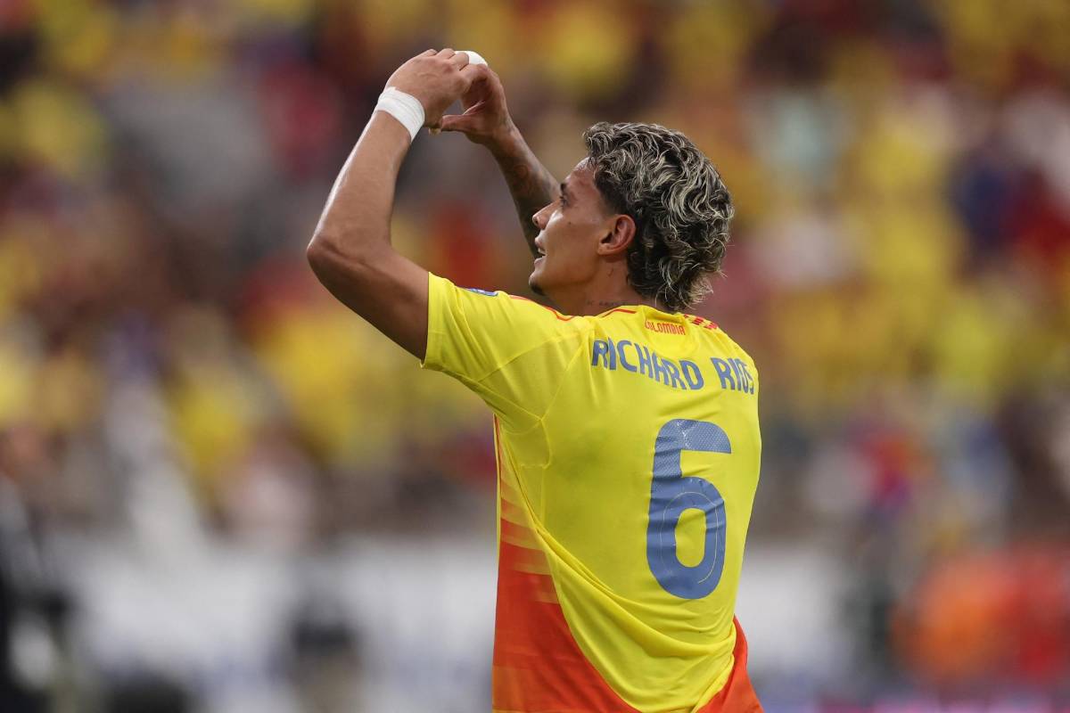Richard Ríos, sensación de Colombia en la Copa América, tendría un nuevo amor; Blessd confirma su relación