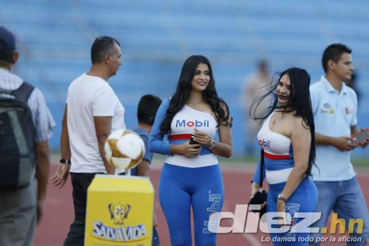Las bellezas que llegaron al estadio Olímpico para el clásico Real España-Marathón