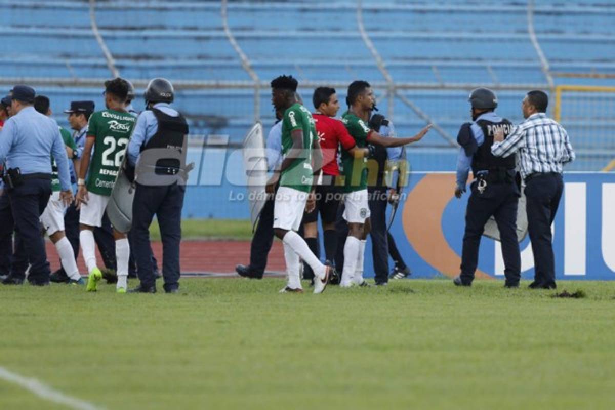 NO VISTE EN TV: Marathón-Real España terminó con zafarrancho y lágrimas