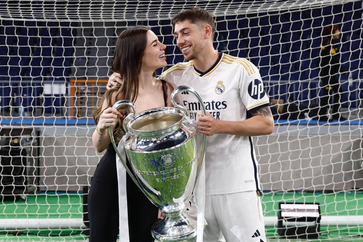 Así es Mina Bonino, la bella mujer de Valverde, quien le dio una lección táctica a Ancelotti, técnico del Real Madrid