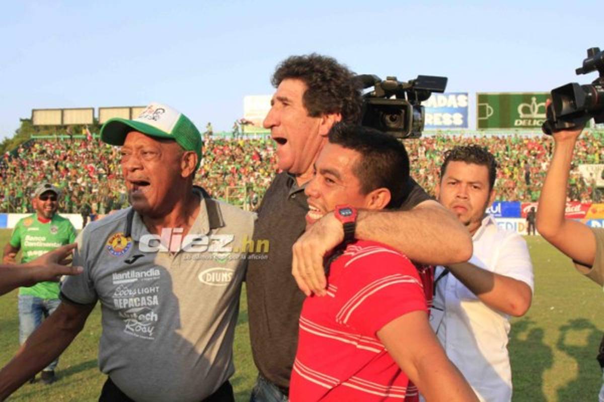 ¡Abrazos, lágrimas y besos! Eufórico festejo del Marathón tras coronarse campeón