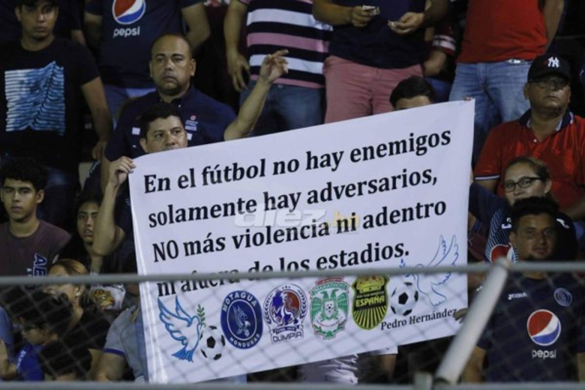 NO VISTE EN TV: Bronca en el Morazán, el festejo de Diego Vázquez y el penal a Galvaliz